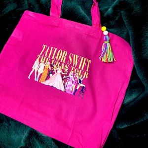 Taylot swift tote bag the eras tour